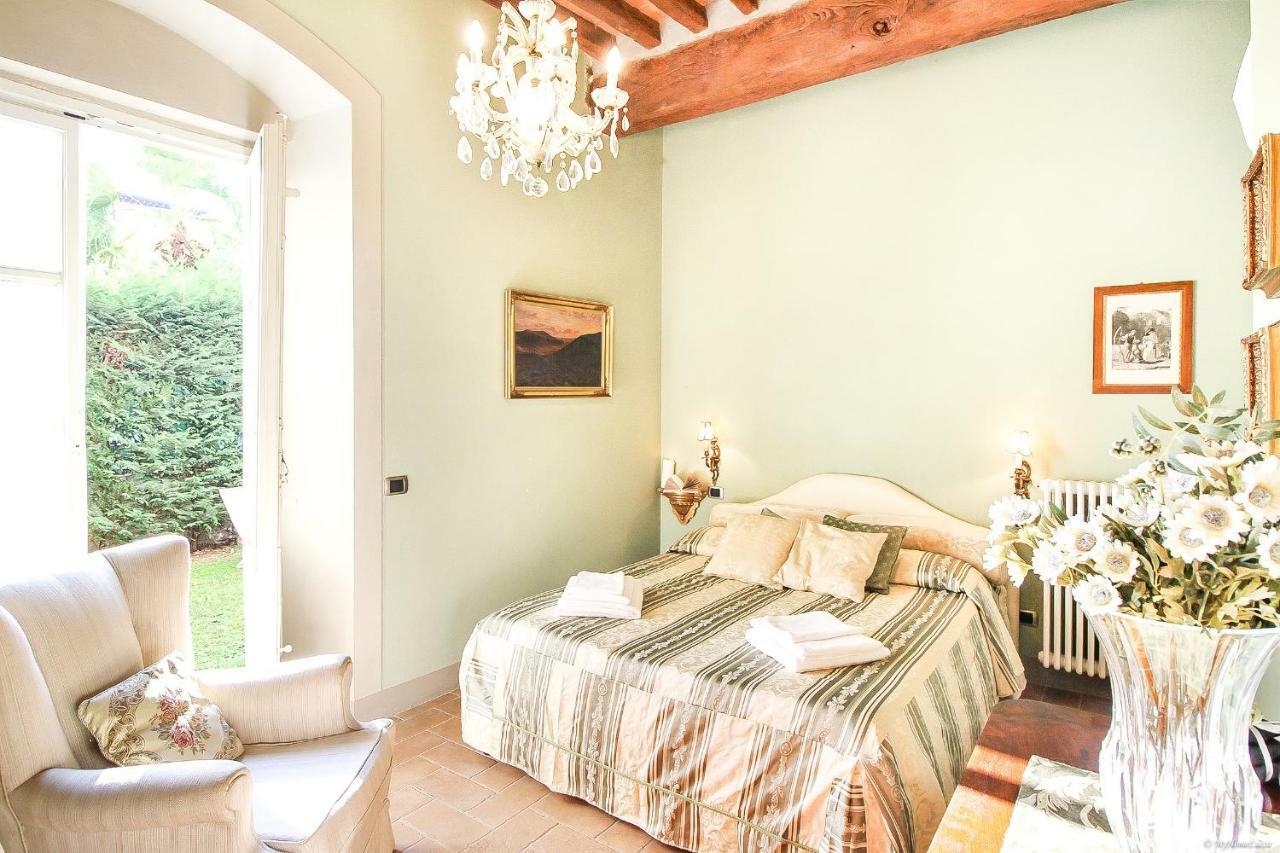 לוקה Apartment Guinigi With Private Courtyard מראה חיצוני תמונה