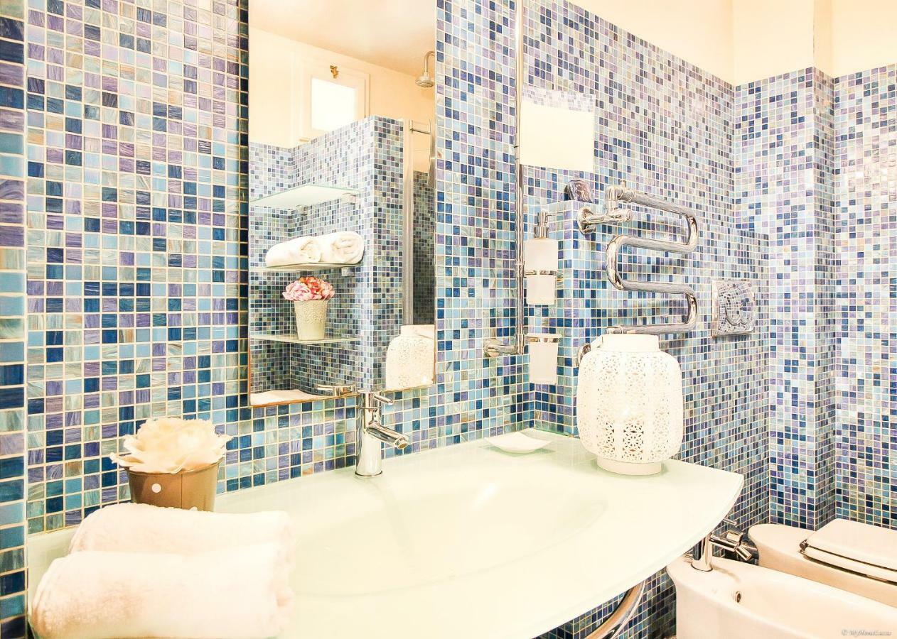 לוקה Apartment Guinigi With Private Courtyard מראה חיצוני תמונה